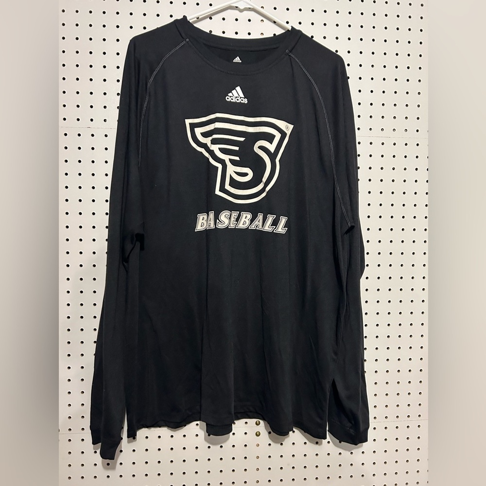 S baseball adidas shirt size xxl euc worn 2-3 times
